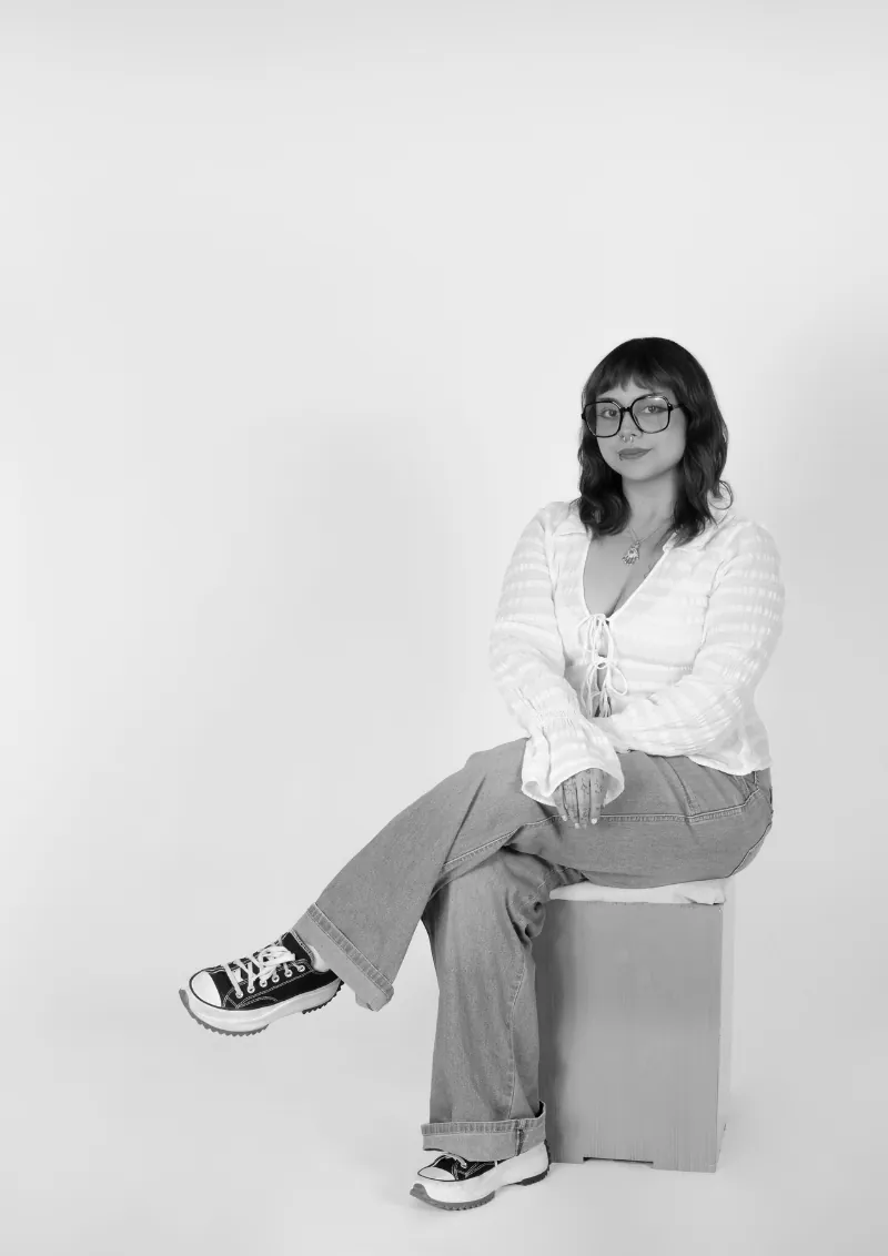 Naomi Acosta, diseño, video y sitios web en Melocotón